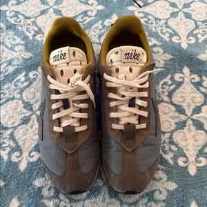 Size 13 - Nike Air Max Pre-Day LX Hasta